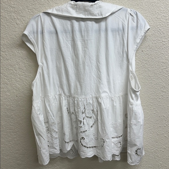 NWT Anthropologie Cutwork Babydoll Blouse - Picture 4 of 4